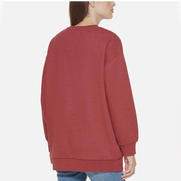 ✨ Tommy Hilfiger Iconic Logo Crewneck Sweatshirt – Size L, Burgundy – NWT! ✨ - Picture 2 of 5